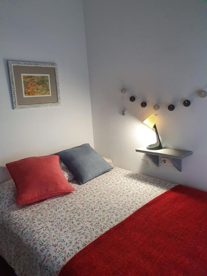 Casco Historico- Vivienda De 2 Habitaciones Con Parking Oviedo Bagian luar foto
